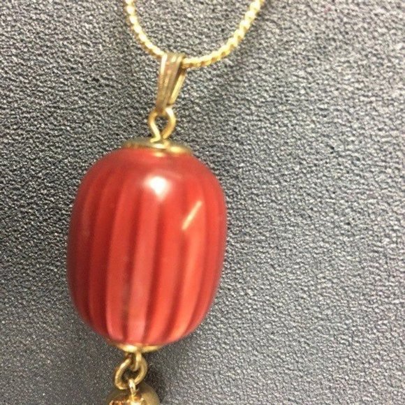 Fringe Tassel Pendant Necklace Salmon Red Striped Bead Gold Chain Retro BoHo - Picture 5 of 8